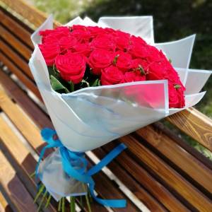 51 Красная Роза с ленточкой