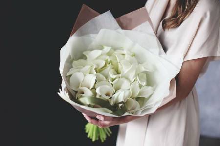 Букет из калл "Чарующая нежность"