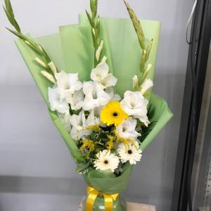 Букет с гладиолусами "Летний"